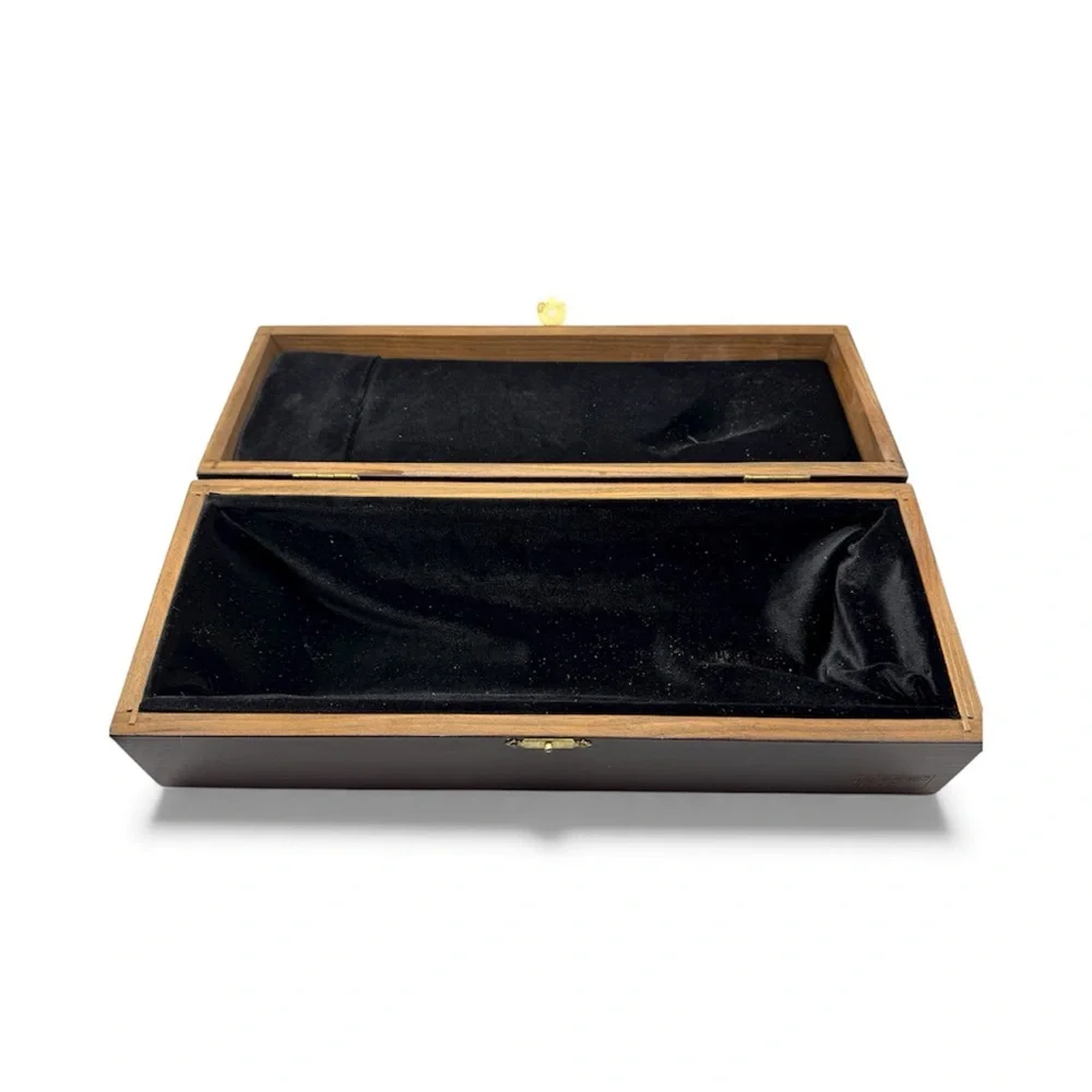 VERY RARE 1999 ROYAL TOKAJI ESSENCIA ORIGINAL BOX (NO Bottle Included) HU-161130